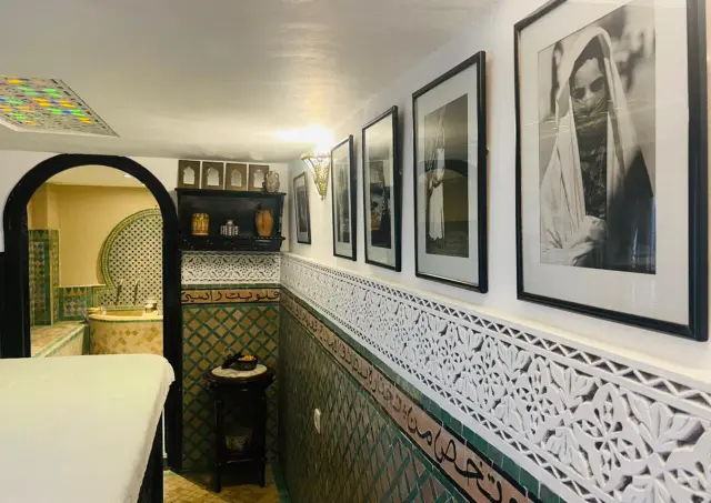Hammam traditionnel — fontaine